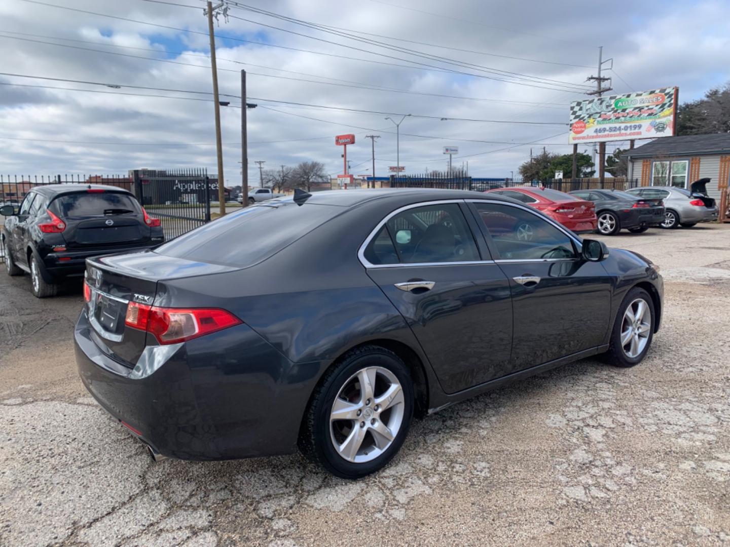 2012 Gray /Tan Acura TSX (JH4CU2F6XCC) with an 4 Cylinders 2.4L FI DOHC VTEC 146 CID engine, AUTOMATIC transmission, located at 1830 North Belt Line Road, Irving, TX, 75061, (469) 524-0199, 32.834373, -96.993584 - Photo#5